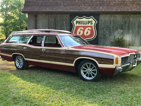 Mack Daddy 1971 Ford Country Squire Station Wagon 42k
