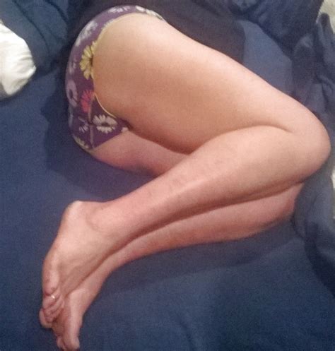wife in flowered panties bbw ass belly feet and legs 10