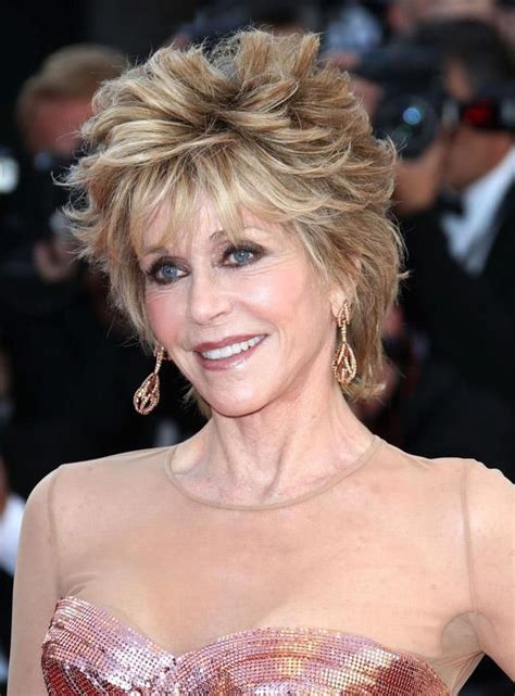 jane fonda hairstyles for women over 60 elle hairstyles