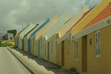 gekleurde huisjes huisjes kleuren curacao