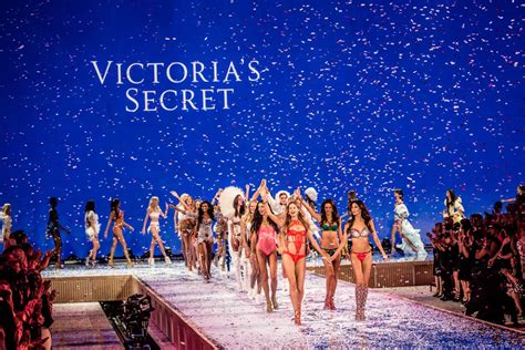 Victoria’s Secret Fashion Show 2015 Final Show Hawtcelebs