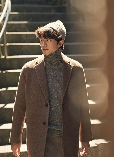 ‘goblin Actor Gong Yoo Tours Japan For Fashion Magizine