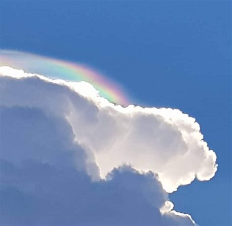 pictures   strange rainbow cloud  thailand strange sounds