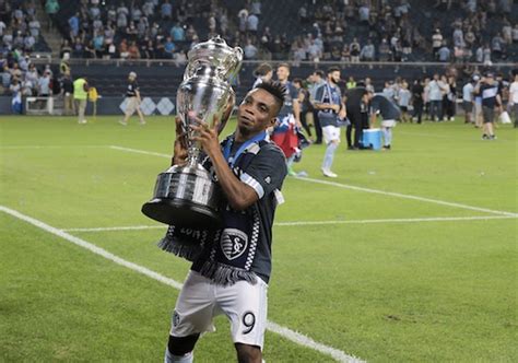 Asn Article Asn Morning Read Hoist That Trophy Sporting Kc