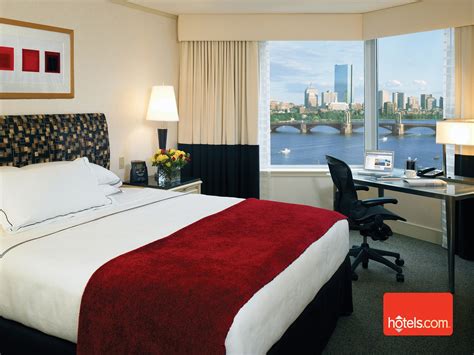 hotelscom expands welcomerewards loyalty program frequent business traveler