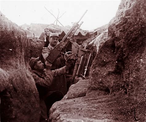 show  trench warfare  looked   world war