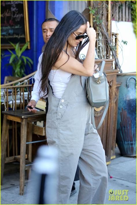 Demi Moore Enjoys A Weekend Lunch With Daughter Tallulah Photo 3212184