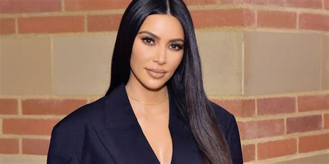 kim kardashian on why she s ending her naked selfie era and dressing