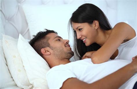 सेक्स से जुड़े टॉप 12 मिथ्सः जानें हक़ीकत क्या है top 12