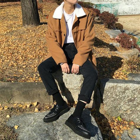 pin   fashion boy outfits aesthetic fall aesthetic outfit boys aesthetic