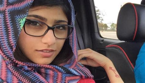 Usa Mia Khalifa Racconta Le Minacce Dell Isis Volevano Decapitarmi