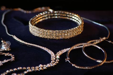 photo gold jewelry beautiful bijoux bracelet   jooinn