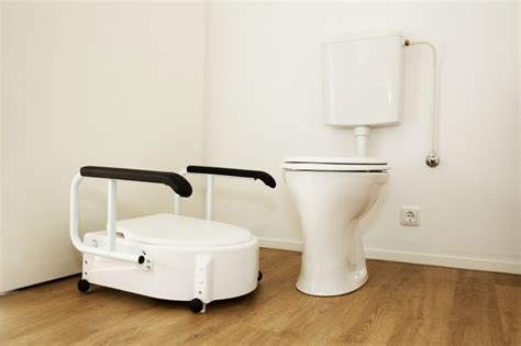 verhoogde toiletpot voor meer comfort veiligheid welzorg