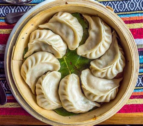 how to make momos and chutney at home from scratch