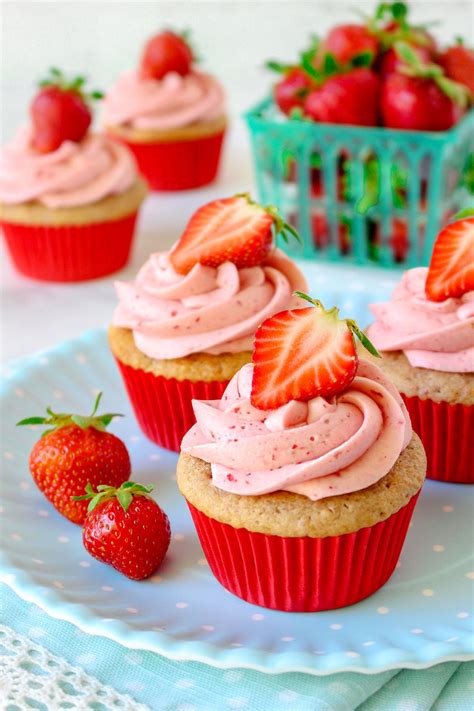 the best homemade strawberry cupcakes glorious treats