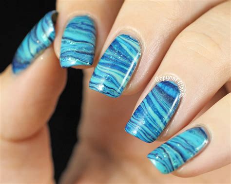 copycat claws dc day  blue water marble nail art