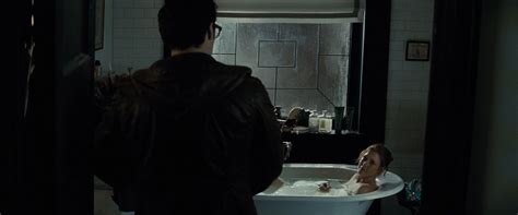 naked amy adams in batman v superman dawn of justice