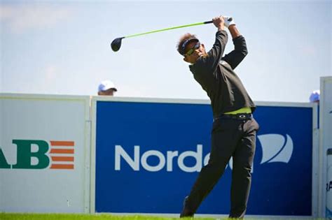 titleist the arsenal of thongchai jaidee to win 2014