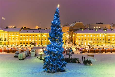 pin  pla jarvinen  christmas  finland night scenery christmas markets europe