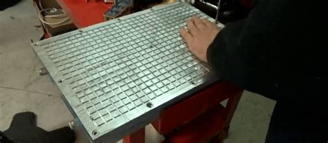 professional cnc vacuum table holds workpieces  ease hackaday