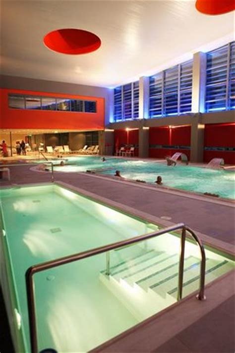 loutraki thermal spa loytraki ellada kritikes