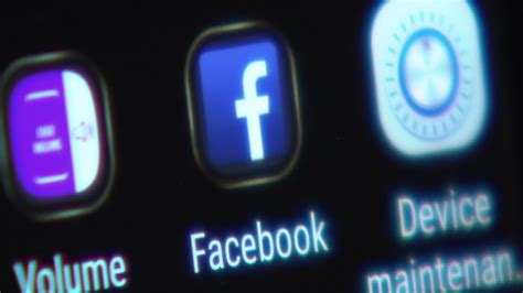 facebook users react to cambridge analytica scandal abc7