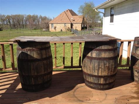 whiskey barrels table tavoli arredamento bar