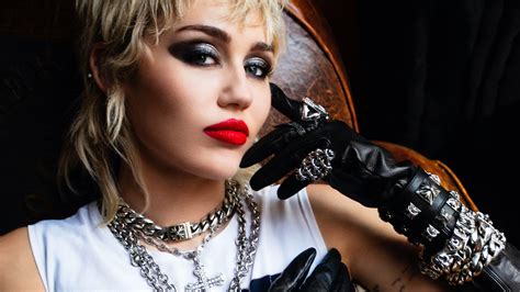 Miley Cyrus’s New Album ‘plastic Hearts’ Everything You Need To Know