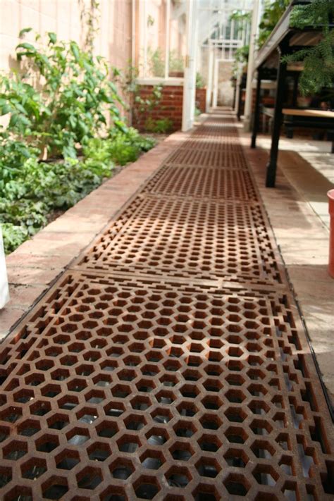 cast iron floor grids    perfect floor