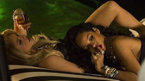shakira and rihanna s raunchy video for can t remember to forget you