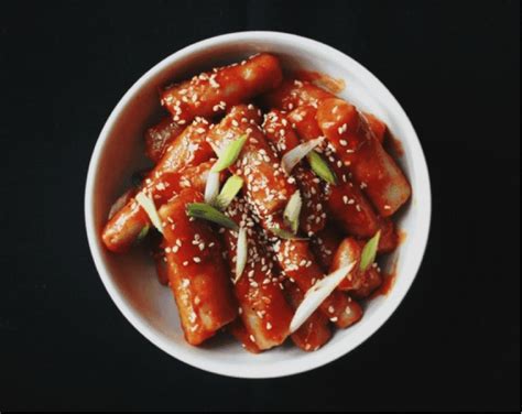 spicy korean food hot dishes  satisfy  appetite