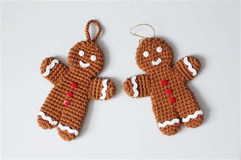 crochet gingerbread man ornament  heart gantsilyo