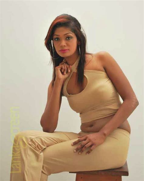 Sri Lanka Actress Dinusha Sri Lankan Hot Actress Picture Gallery