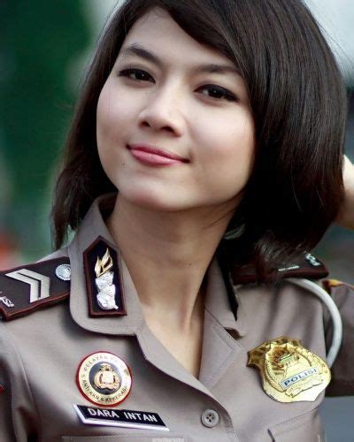 model rambut polwan indonesia populer model rambut model rambut wanita military women