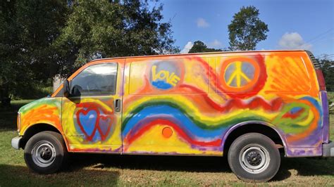 repaint  hippie van day donna cavalier