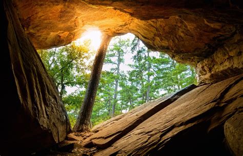 travel guide  robbers cave state park   adventures