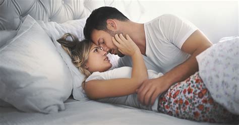 what are the best sex positions when you re pregnant the most comfortable and pleasurable ways