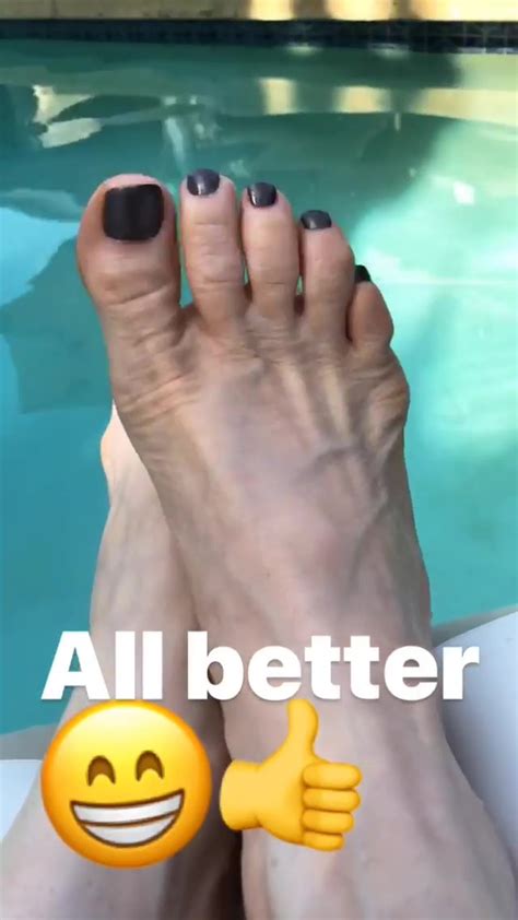 Dina Meyers Feet