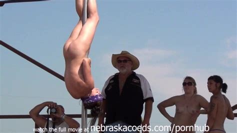 naked amateur pole dancing finalists at iowa biker rally