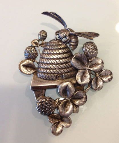 large sterling silver beehive pin by cini 3 1 8 x 2 1 2 the bee s knees abejas miel joyas