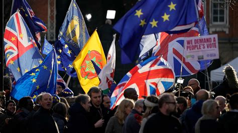 brexit chaos um eu austritt wuergt englands wirtschaft ab politik bildde