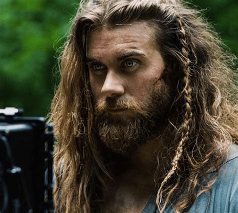 Vikings Is Showing Us All How To Rock The Man Bun The