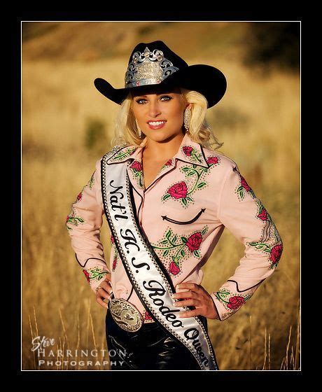 Love This Foto Cowgirl Cowgirl Look Rodeo Queen Outfits Rodeo Queen