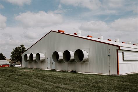 nexgen ag supply hog barn buildings skov ventilated equipment thundercreek trailers hog