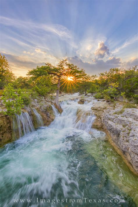 texas hill country waterfall  texas hill country images  texas