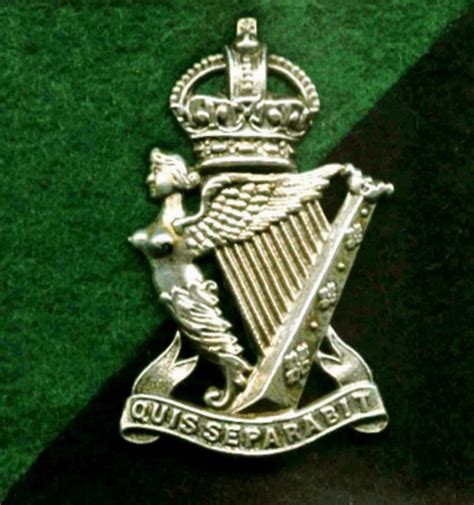 cap badge   royal irish regiment royal irish virtual military