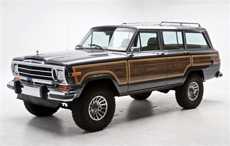 ls powered  jeep grand wagoneer  sale  bat auctions sold    december