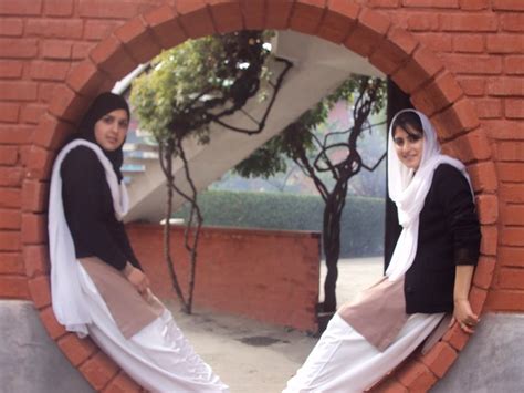 beautiful kashmiri girls