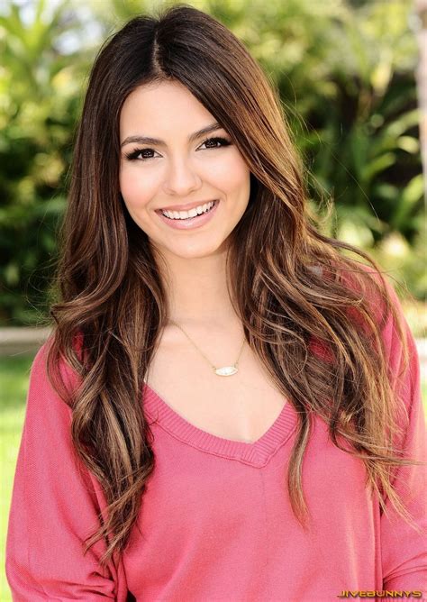 Victoria Justice Cute New Photoshoot 2011 Gallery 11