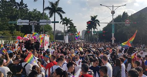 taiwan referendum rejects legalising same sex marriage